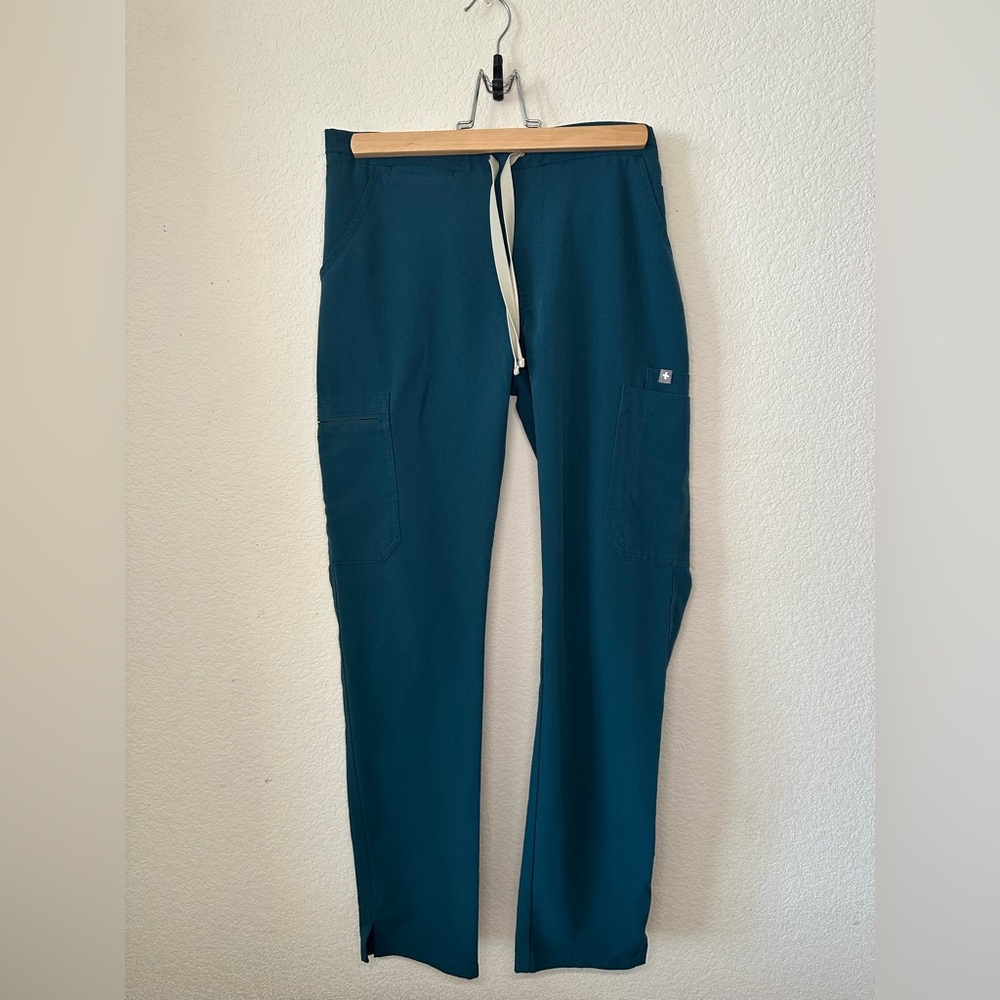 Figs Yola Skinny Scrub Pants